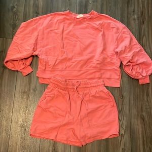 Two piece set balloon sleeve cropped sweatshirt & shorts